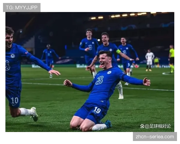 战术板:复盘勒沃库森如何通过高效的边中结合击穿密集防守 战术板:复盘勒沃库森如何通过高效的边中结合击穿密集防守